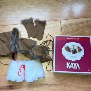 American Girl Kaya Winter Accessories Set
